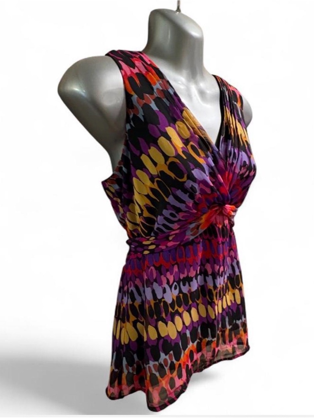 Vintage Erin B Twist-Front V-Neck Top in Purple Multi